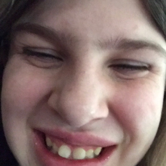 Meet your Posher, Ella - Picture 1 of 1